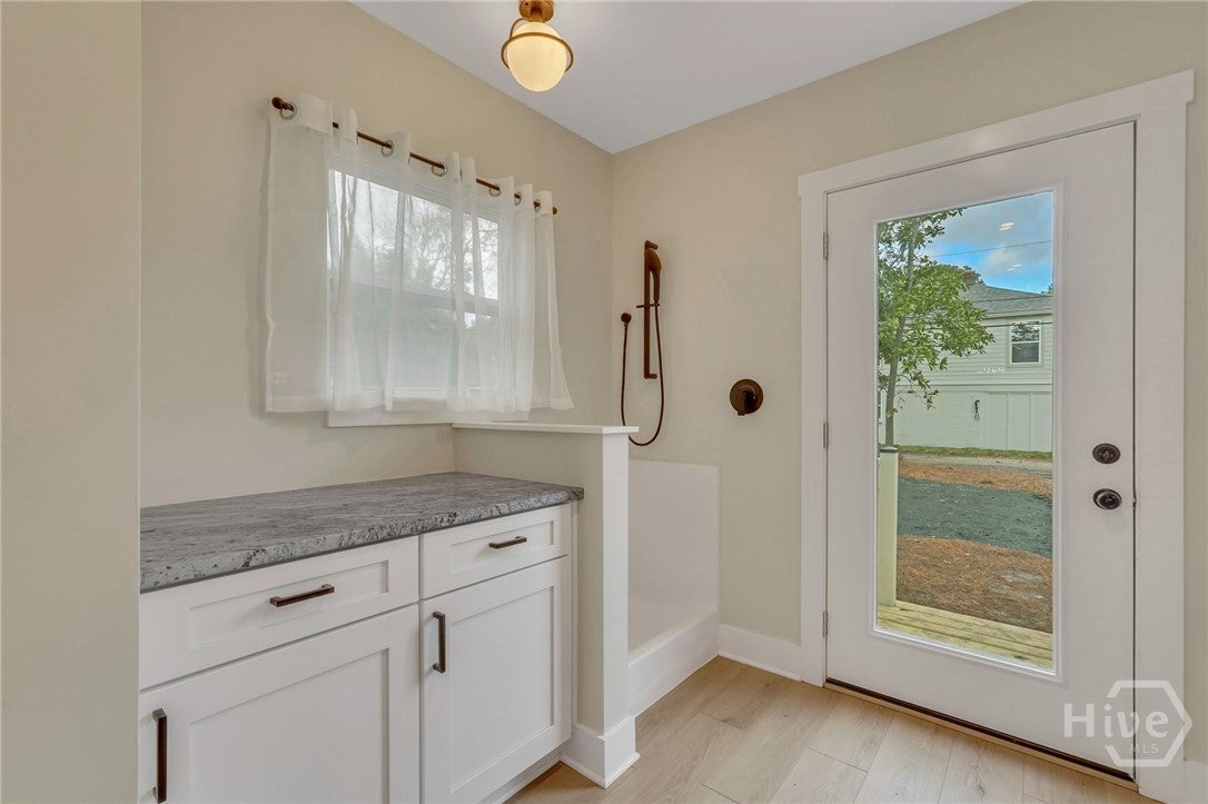 Savannah, Georgia, 31405, United States, 3 Bedrooms Bedrooms, ,3 BathroomsBathrooms,Residential,For Sale,1989638