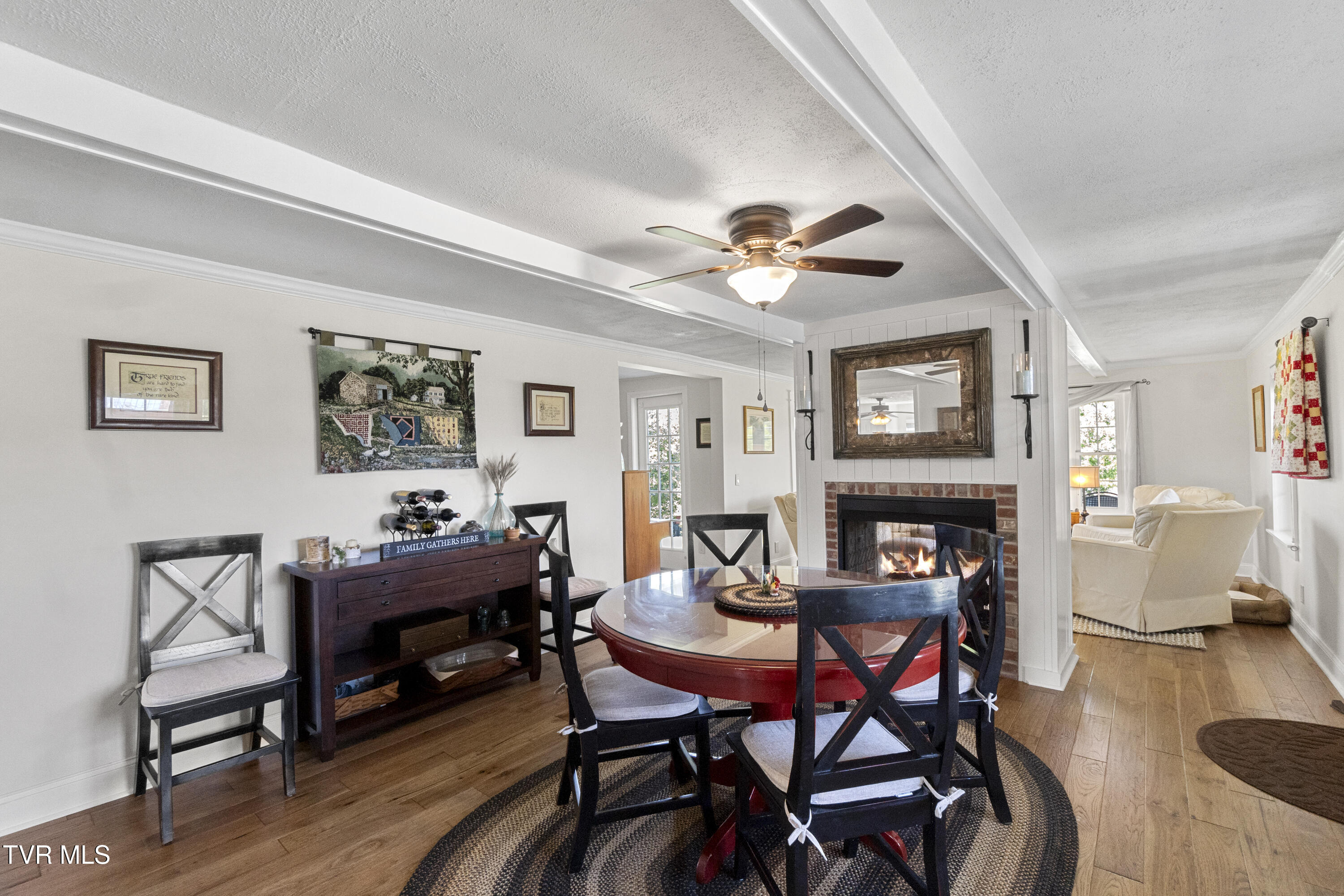 Greeneville, Tennessee, 37745, United States, 3 Bedrooms Bedrooms, ,3 BathroomsBathrooms,Residential,For Sale,2039547