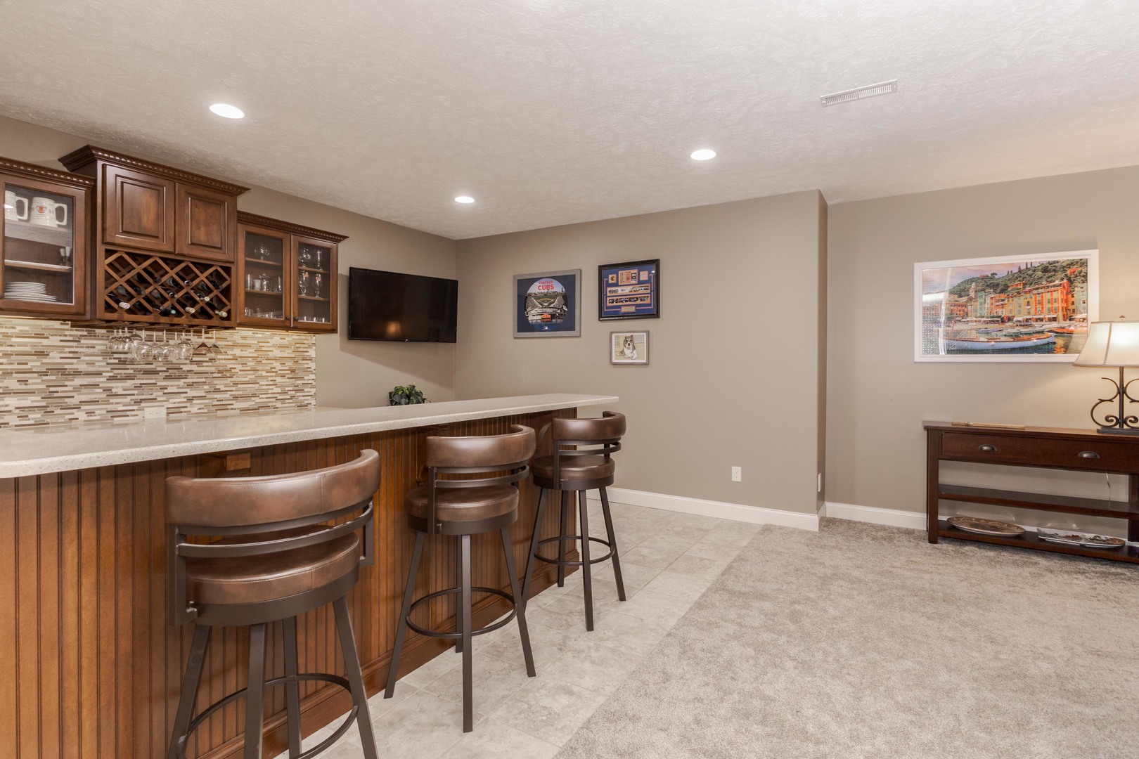 Bloomington, Illinois, 61704, United States, 4 Bedrooms Bedrooms, ,4 BathroomsBathrooms,Residential,For Sale,1996227