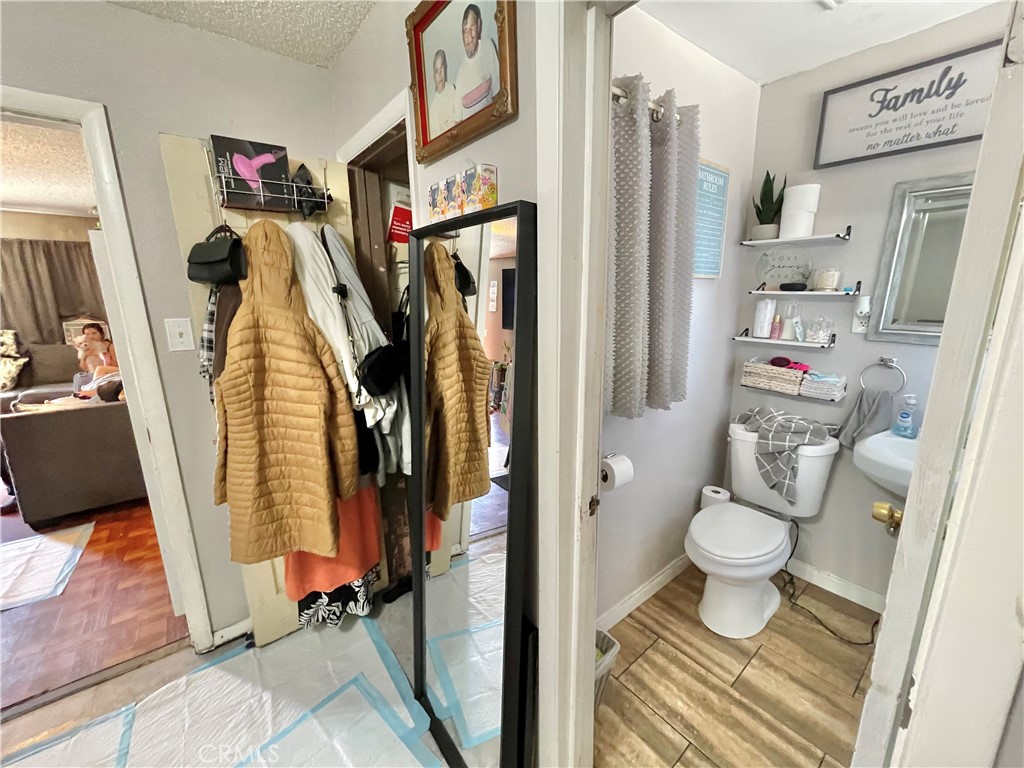 Bell Gardens, California, 90201, United States, ,Residential,For Sale,1899472