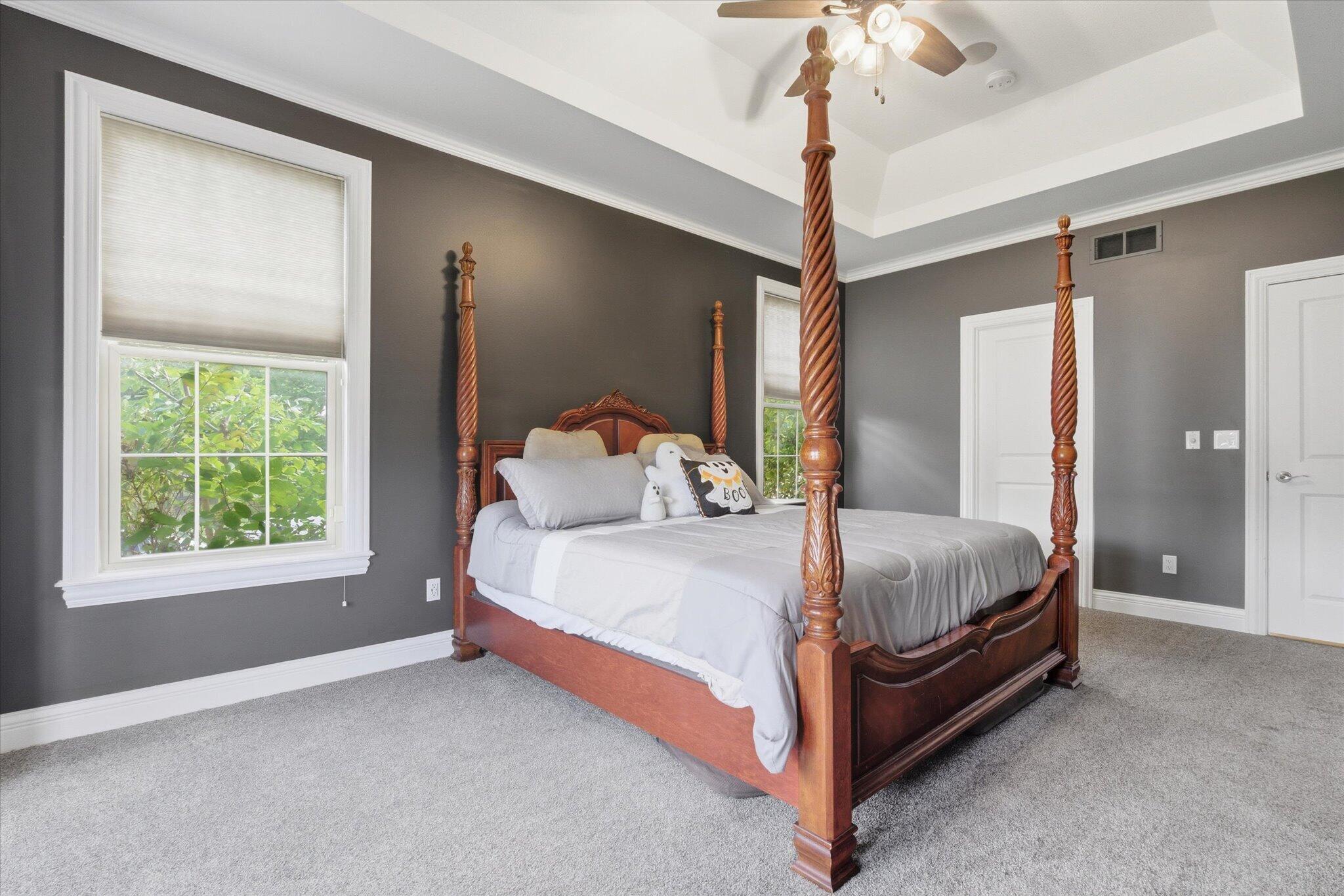 COLUMBIA, Missouri, 65203, United States, 4 Bedrooms Bedrooms, ,6 BathroomsBathrooms,Residential,For Sale,2013236