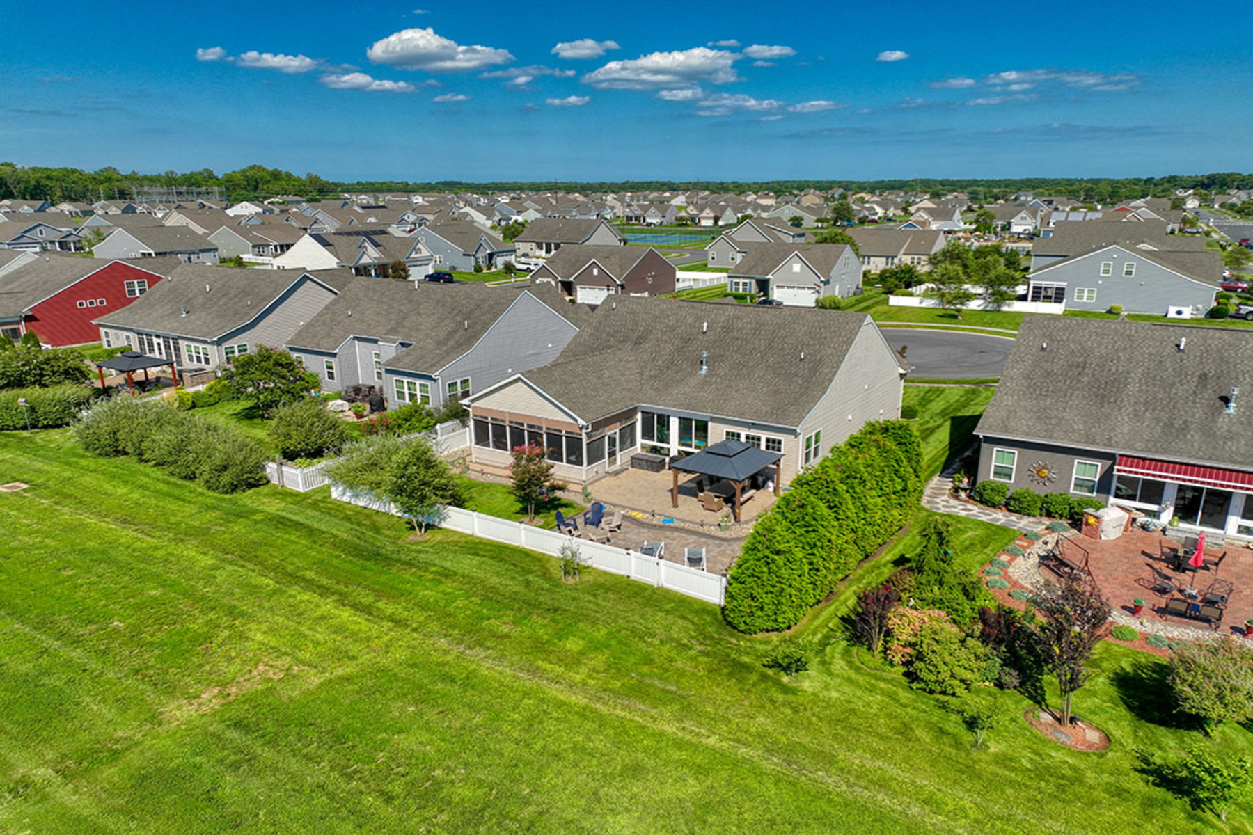  28046 Hatteras Drive - 物件實景