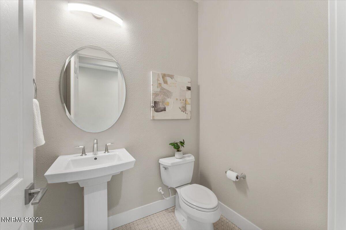Sparks, Nevada, 89436, United States, 3 Bedrooms Bedrooms, ,3 BathroomsBathrooms,Residential,For Sale,1942238
