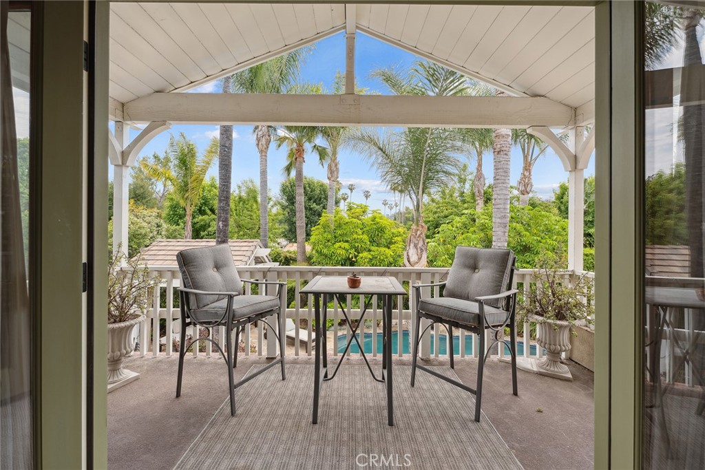 Tarzana, California, 91356, United States, 6 Bedrooms Bedrooms, ,5 BathroomsBathrooms,Residential,For Sale,1848701