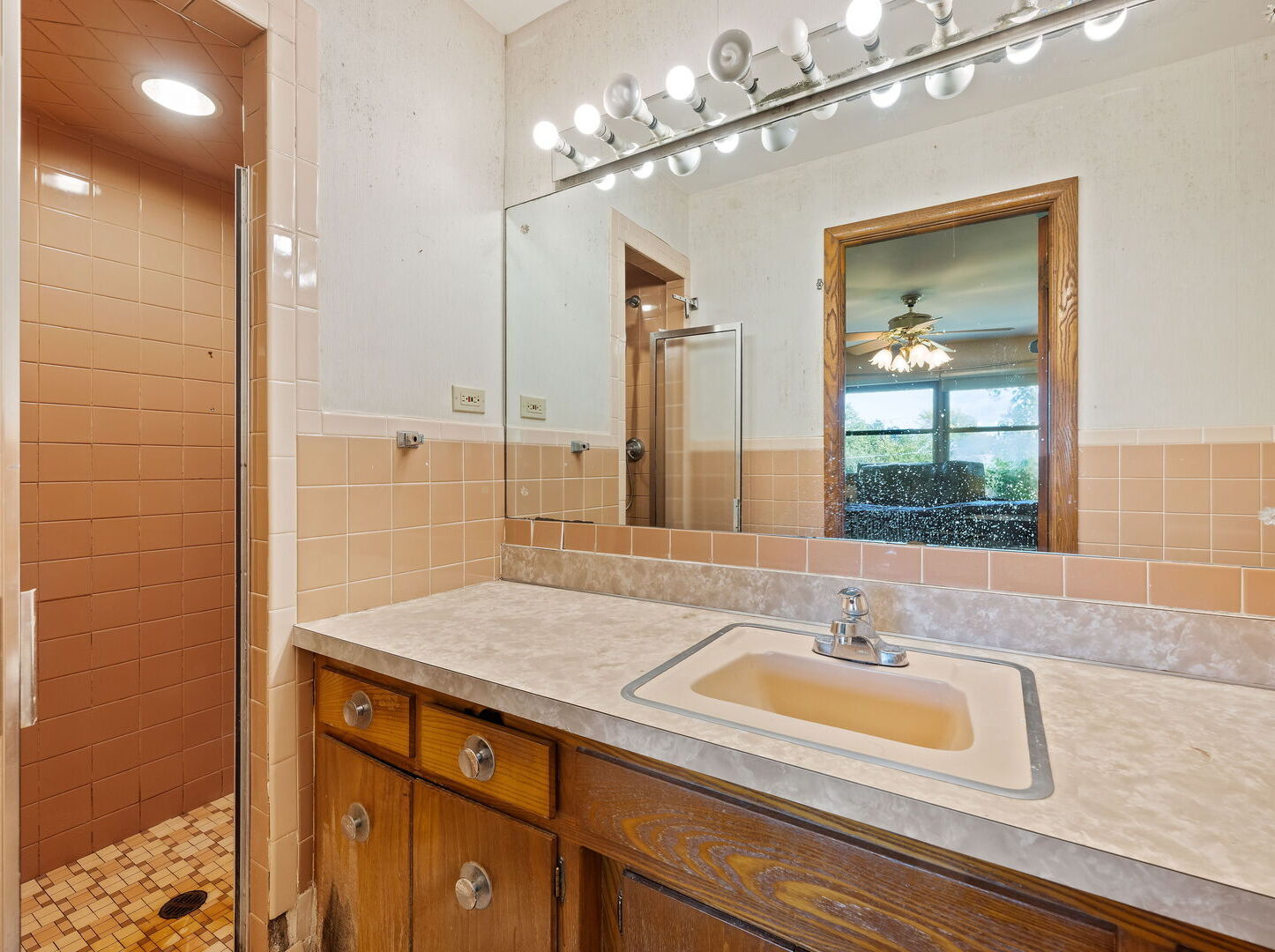Northbrook, Illinois, 60062, United States, ,Land,For Sale,1950738