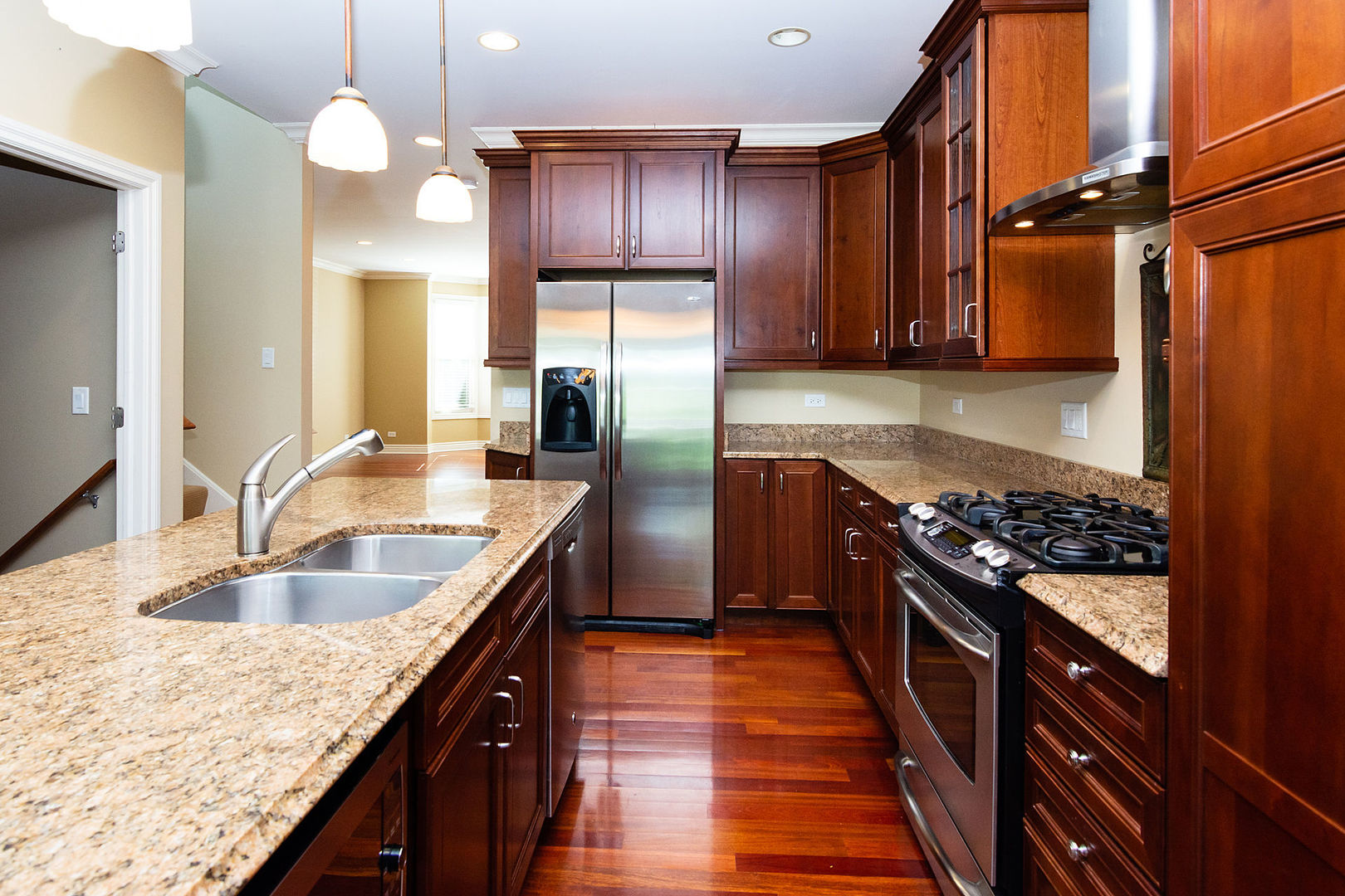 Downers Grove, Illinois, 60515, United States, 4 Bedrooms Bedrooms, ,4 BathroomsBathrooms,Residential,For Sale,1954600