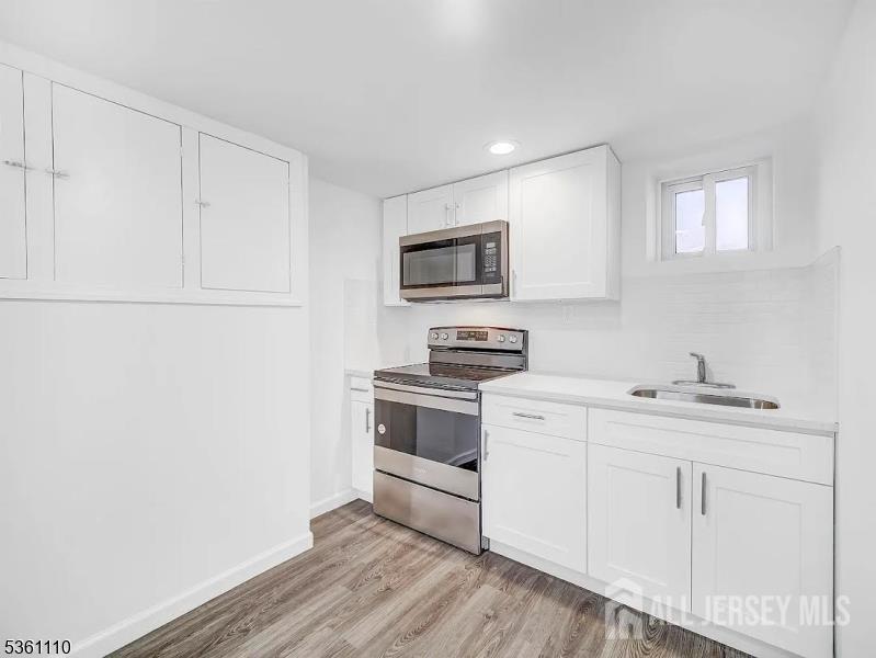 Jersey City, New Jersey, 07305, United States, ,Residential,For Sale,1918469