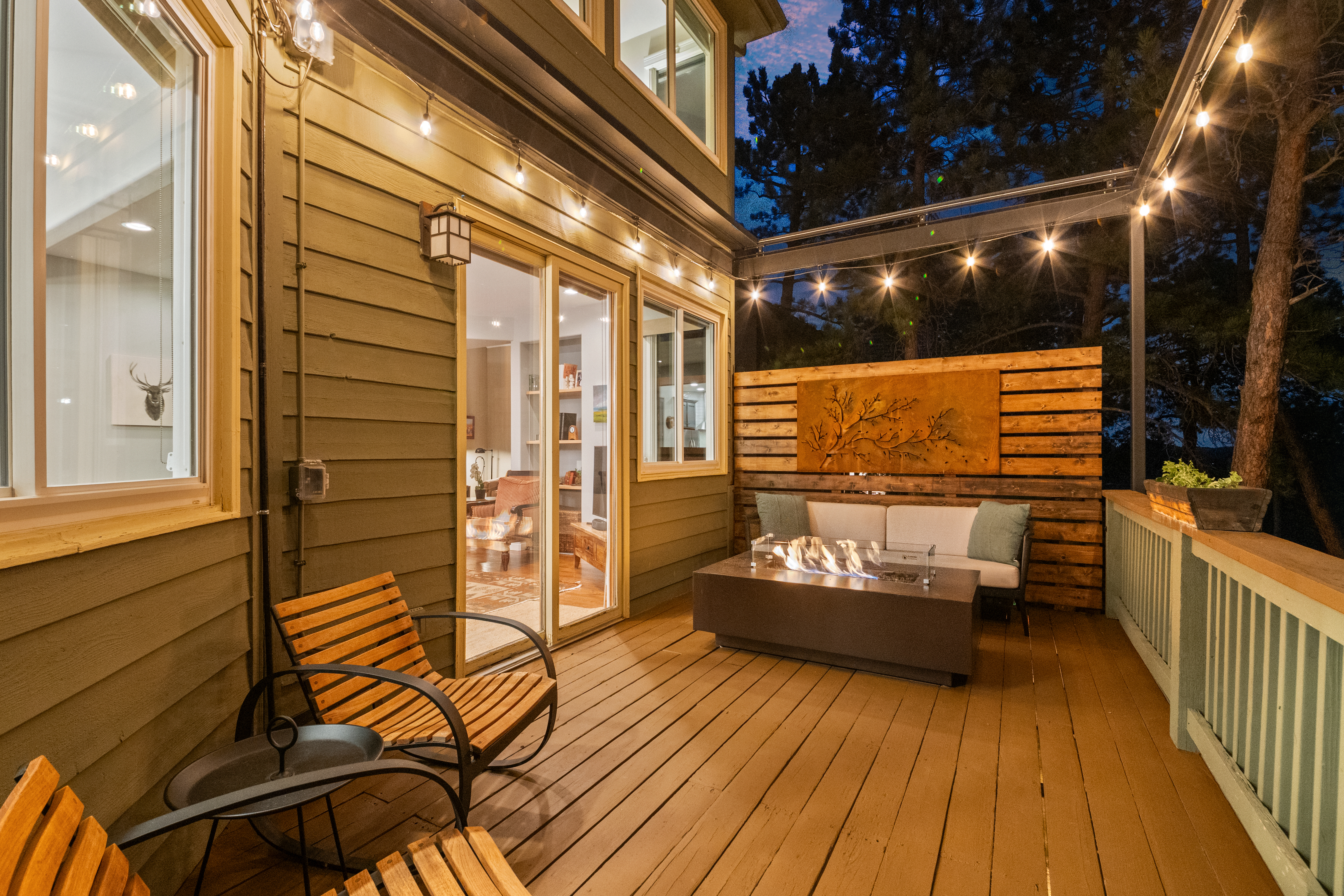  Refined Mountain Living in the Coveted Troutdale Enclave of North Evergreen - 物件實景