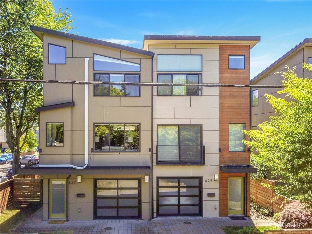 627 48TH STREET, SEATTLE, Washington, 98103, United States, 3 Bedrooms Bedrooms, ,3 BathroomsBathrooms,Residential,For Sale,627 48TH STREET,1624994