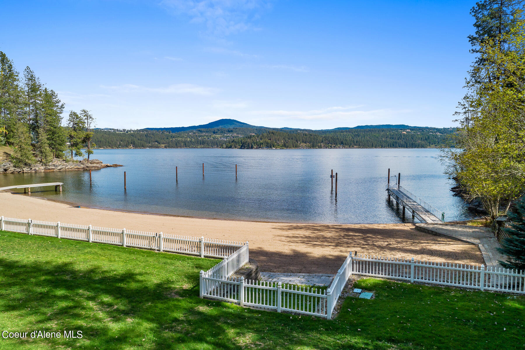 Coeur d'Alene, Idaho, 83814, United States, 5 Bedrooms Bedrooms, ,3 BathroomsBathrooms,Residential,For Sale,1976394