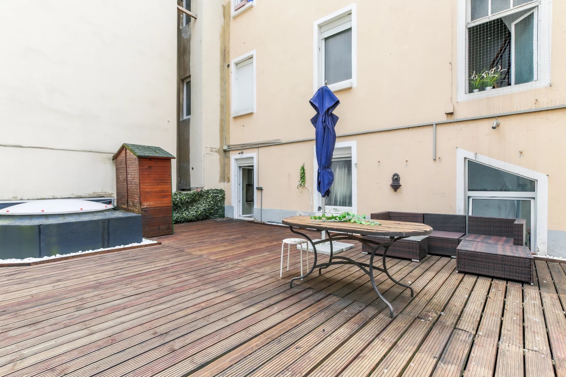 Luxembourg, Canton de Luxembourg, LU, 1 Bedroom Bedrooms, ,Residential,For Sale,1610802
