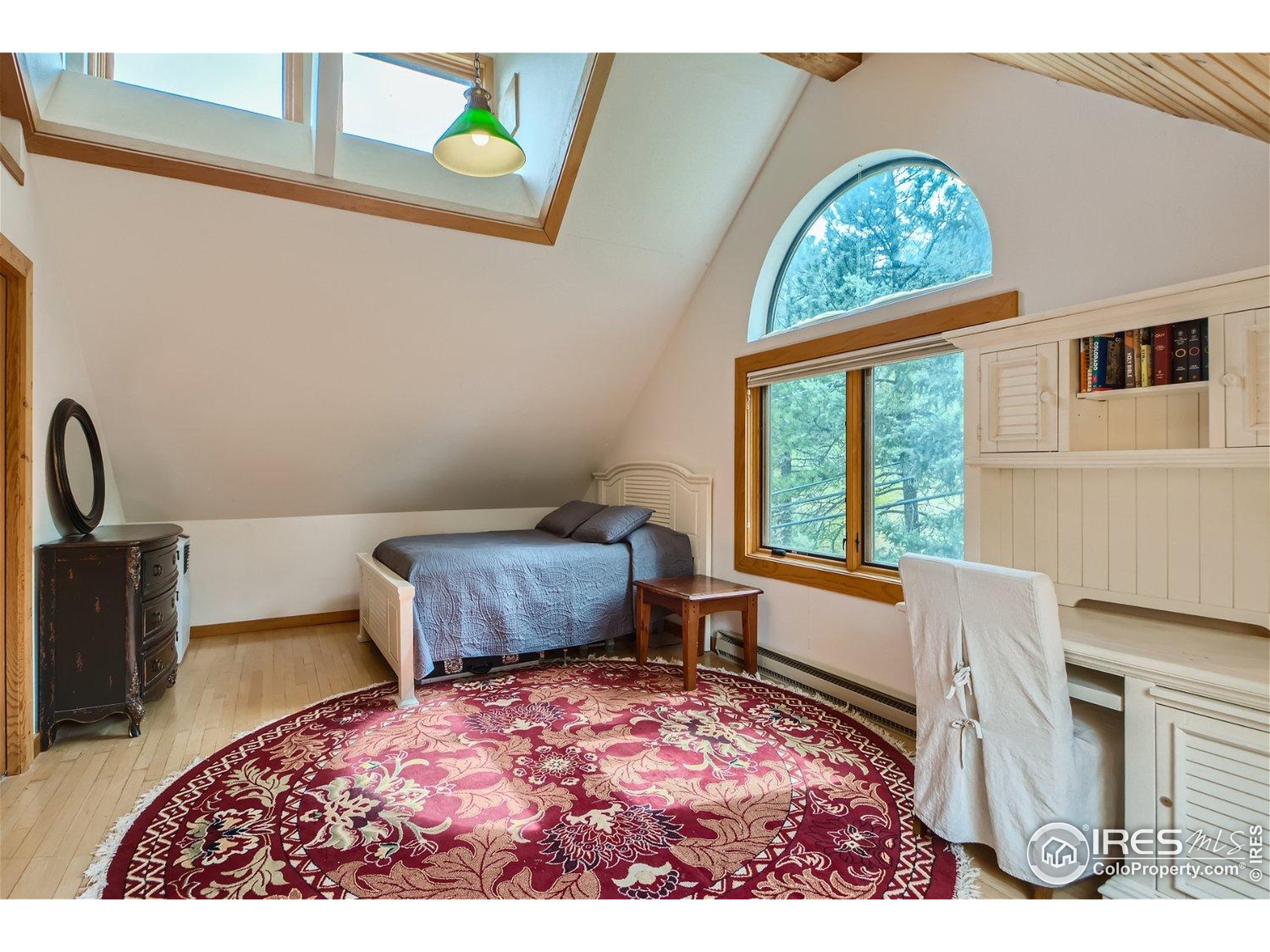 Boulder, Colorado, 80302, United States, 5 Bedrooms Bedrooms, ,2 BathroomsBathrooms,Residential,For Sale,1900877