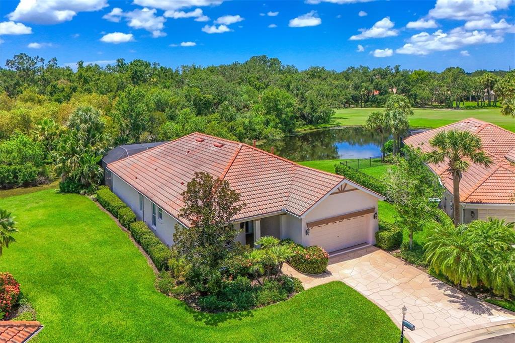 Bradenton, Florida, 34212, United States, 3 Bedrooms Bedrooms, ,2 BathroomsBathrooms,Residential,For Sale,1906883