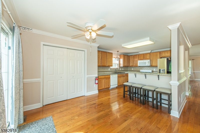 Washington Boro, New Jersey, 07882, United States, 4 Bedrooms Bedrooms, ,3 BathroomsBathrooms,Residential,For Sale,1947065