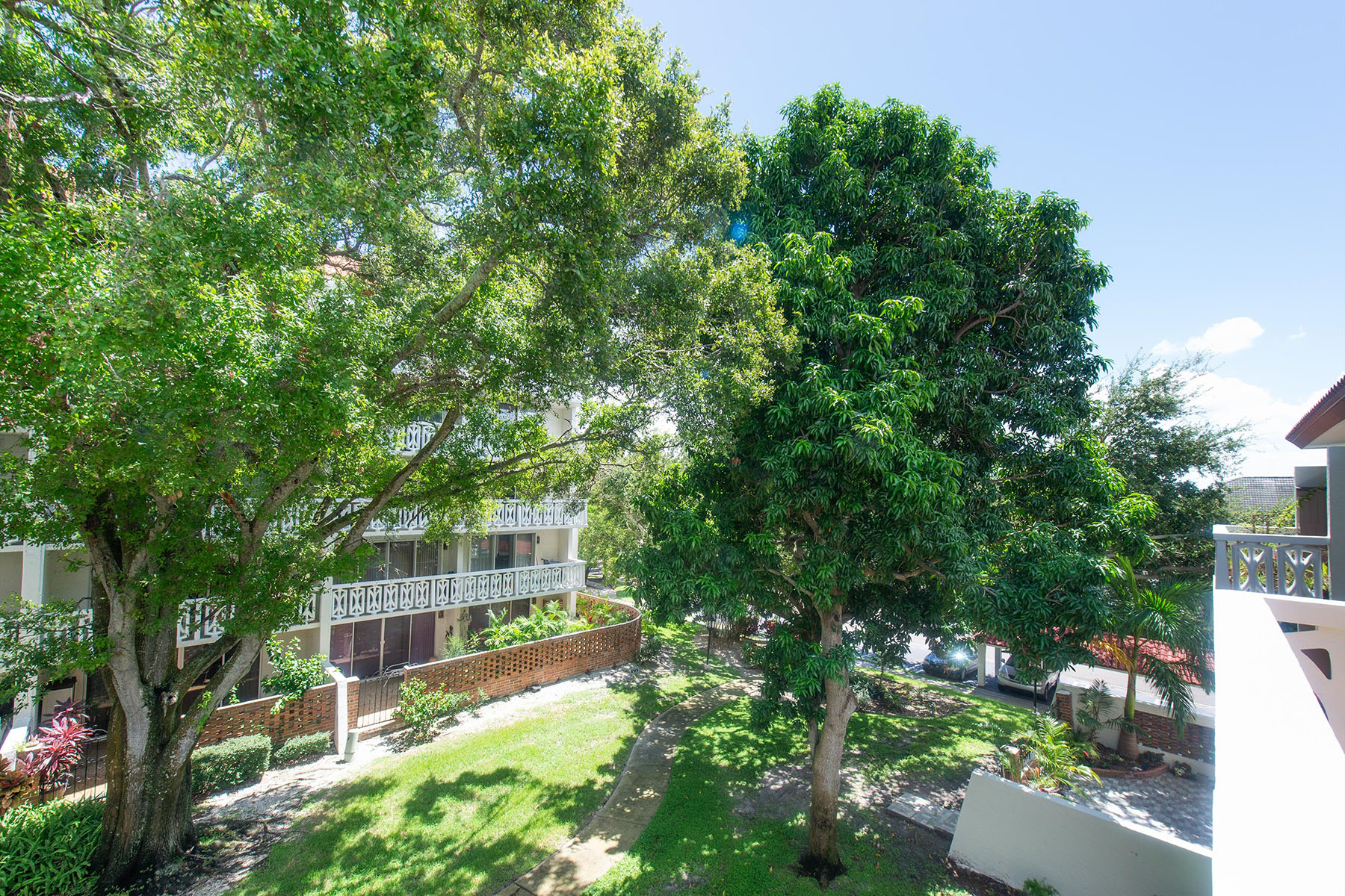  SEVILLE CONDO 8 - 物件實景