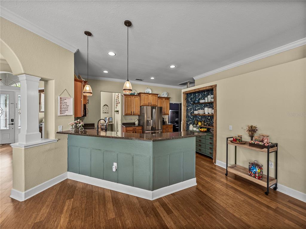 Lakeland, Florida, 33812, United States, 4 Bedrooms Bedrooms, ,3 BathroomsBathrooms,Residential,For Sale,1898596