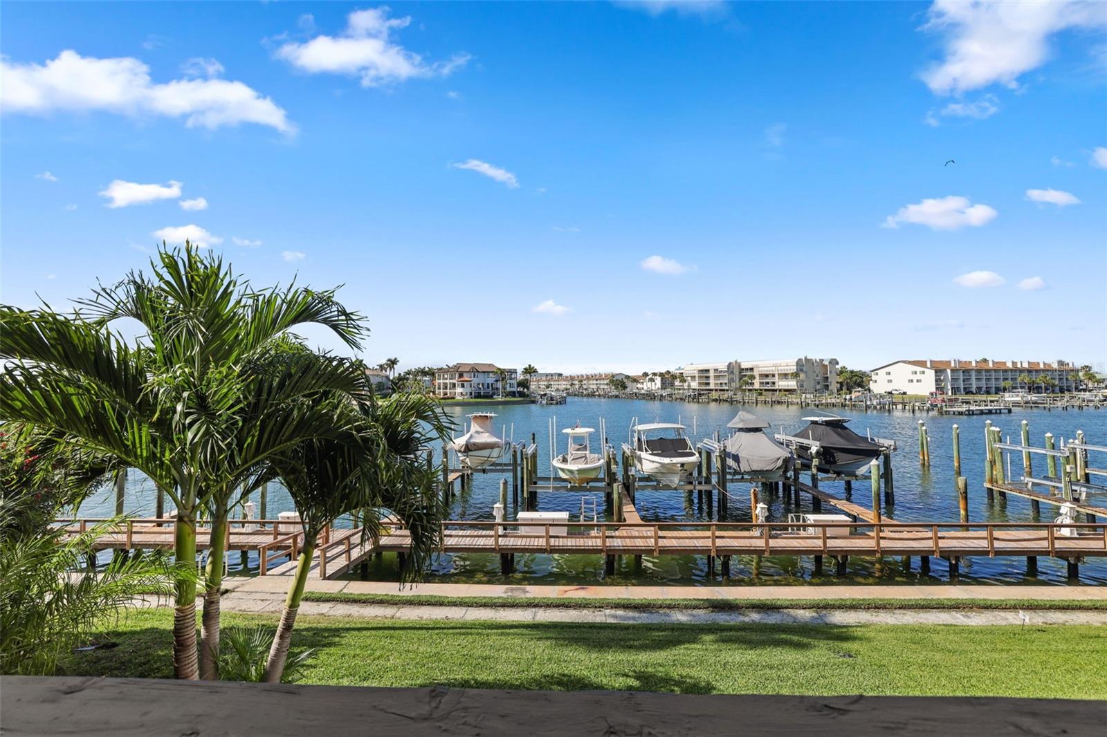 St. Petersburg, Florida, 33715, United States, 3 Bedrooms Bedrooms, ,3 BathroomsBathrooms,Residential,For Sale,1995110