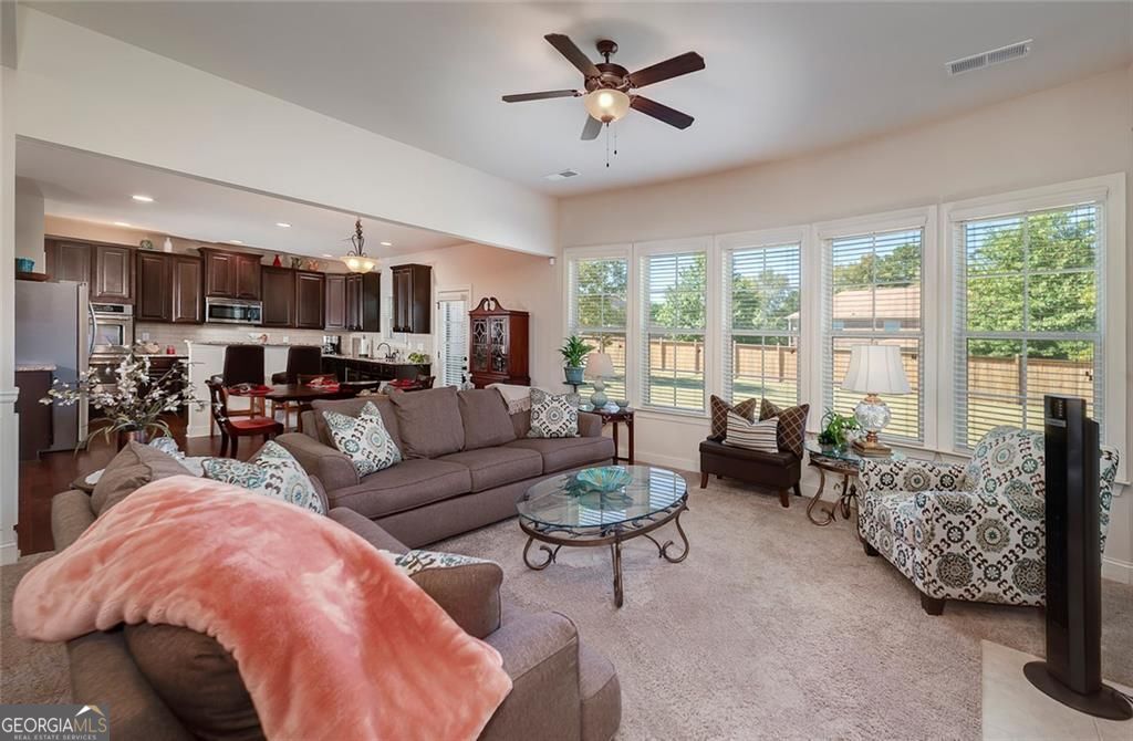 Locust Grove, Georgia, 30248, United States, 5 Bedrooms Bedrooms, ,5 BathroomsBathrooms,Residential,For Sale,1967272