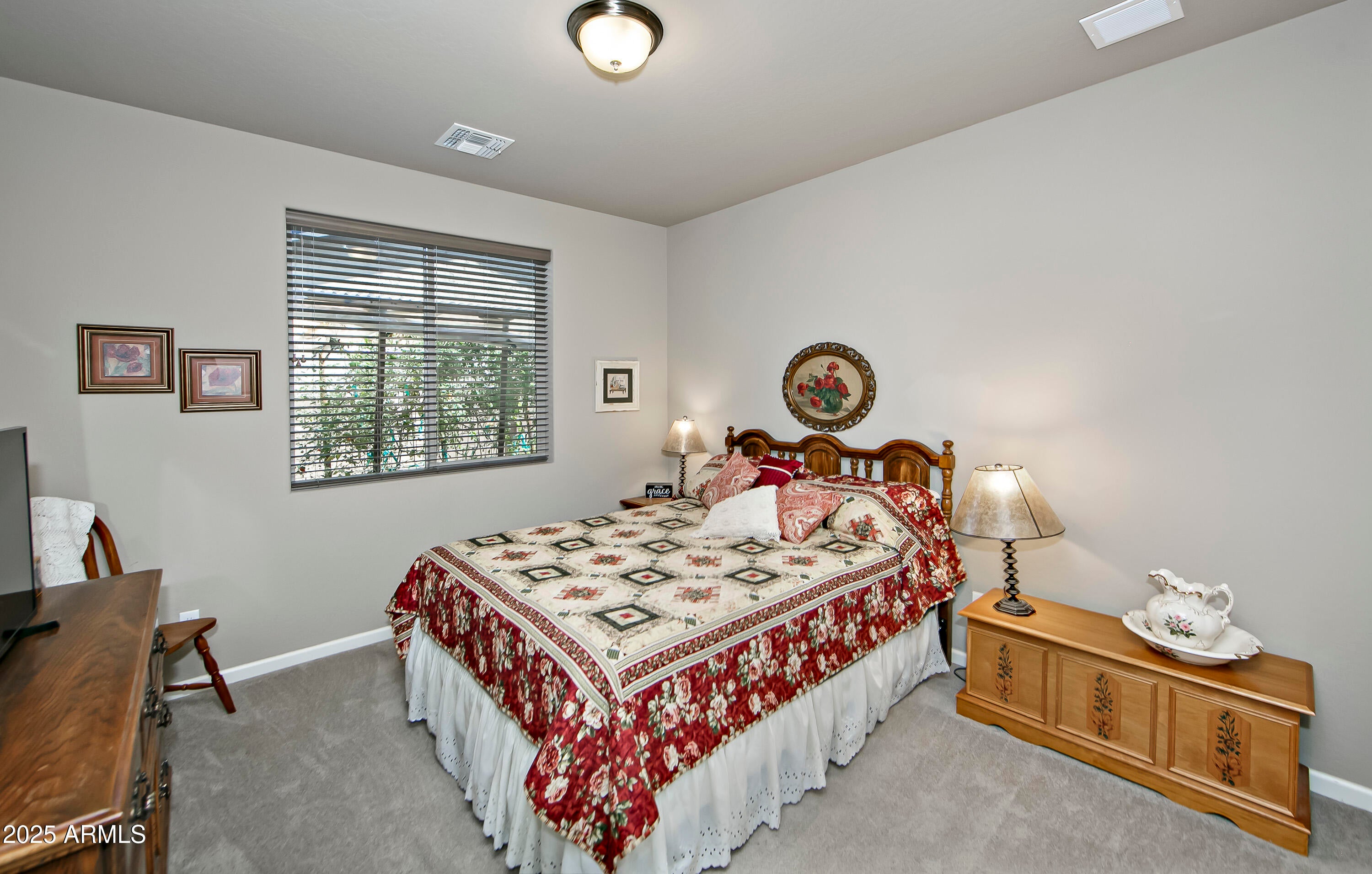 Prescott, Arizona, 86301, United States, 3 Bedrooms Bedrooms, ,2 BathroomsBathrooms,Residential,For Sale,1993124