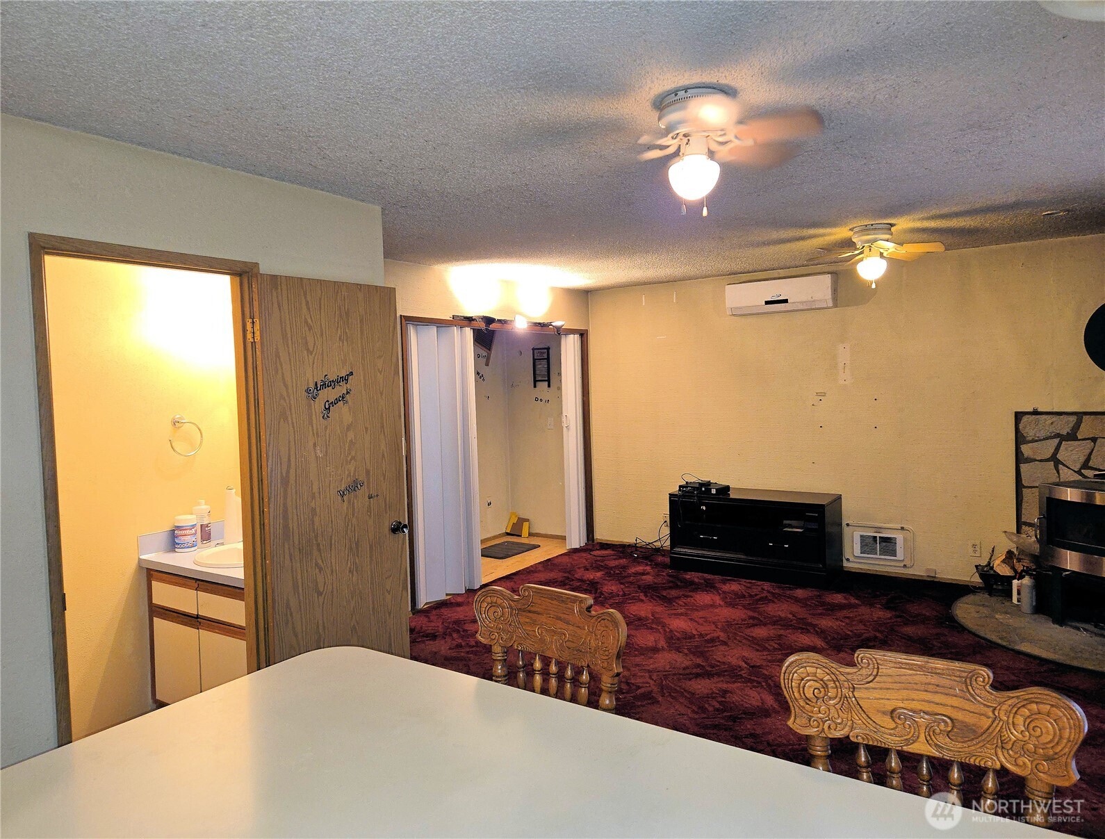 Auburn, Washington, 98001, United States, 3 Bedrooms Bedrooms, ,3 BathroomsBathrooms,Residential,For Sale,1804048