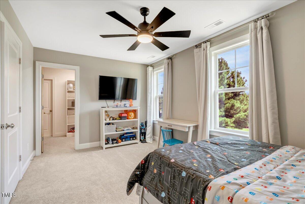 Louisburg, North Carolina, 27549, United States, 4 Bedrooms Bedrooms, ,4 BathroomsBathrooms,Residential,For Sale,1933291
