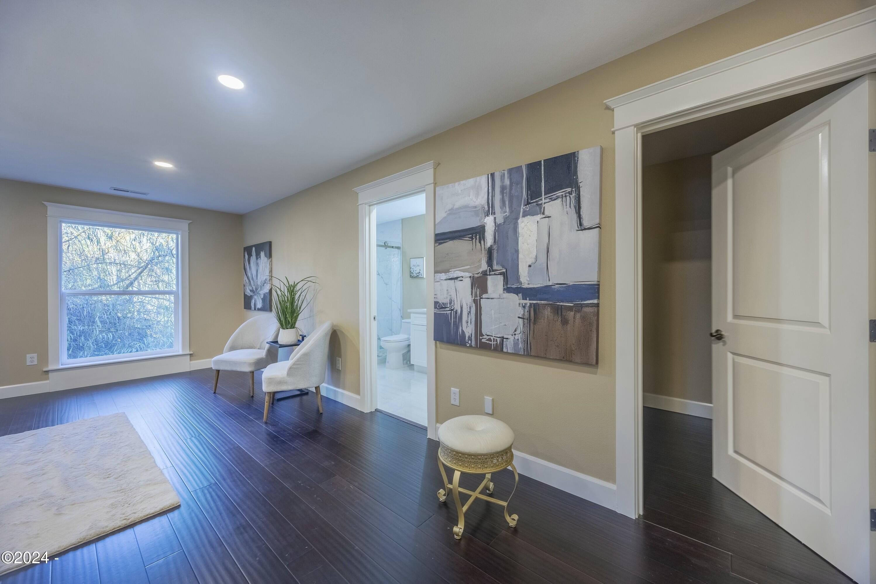 12989 SE Mountain Gate, Happy Valley, Oregon, 97086, United States, 4 Bedrooms Bedrooms, ,5 BathroomsBathrooms,Residential,For Sale,12989 SE Mountain Gate,1668514