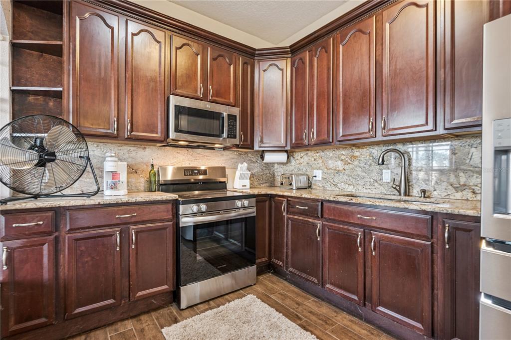 Kissimmee, Florida, 34746, United States, 4 Bedrooms Bedrooms, ,4 BathroomsBathrooms,Residential,For Sale,1999631