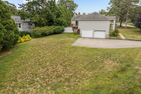 Southborough, Massachusetts, 01772, United States, 4 Bedrooms Bedrooms, ,3 BathroomsBathrooms,Residential,For Sale,1981487