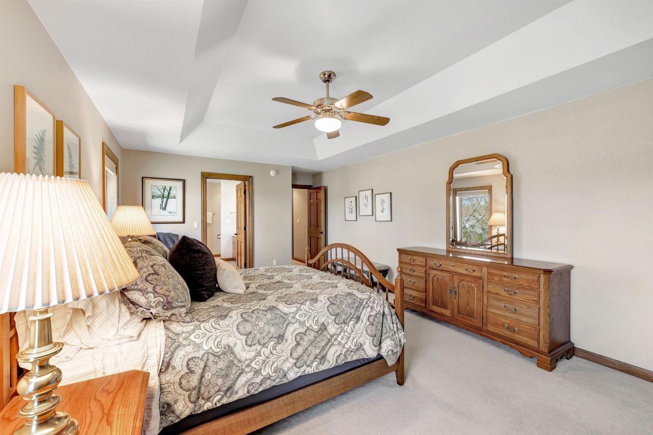 GREEN BAY, Wisconsin, 54313, United States, 4 Bedrooms Bedrooms, ,3 BathroomsBathrooms,Residential,For Sale,1818283
