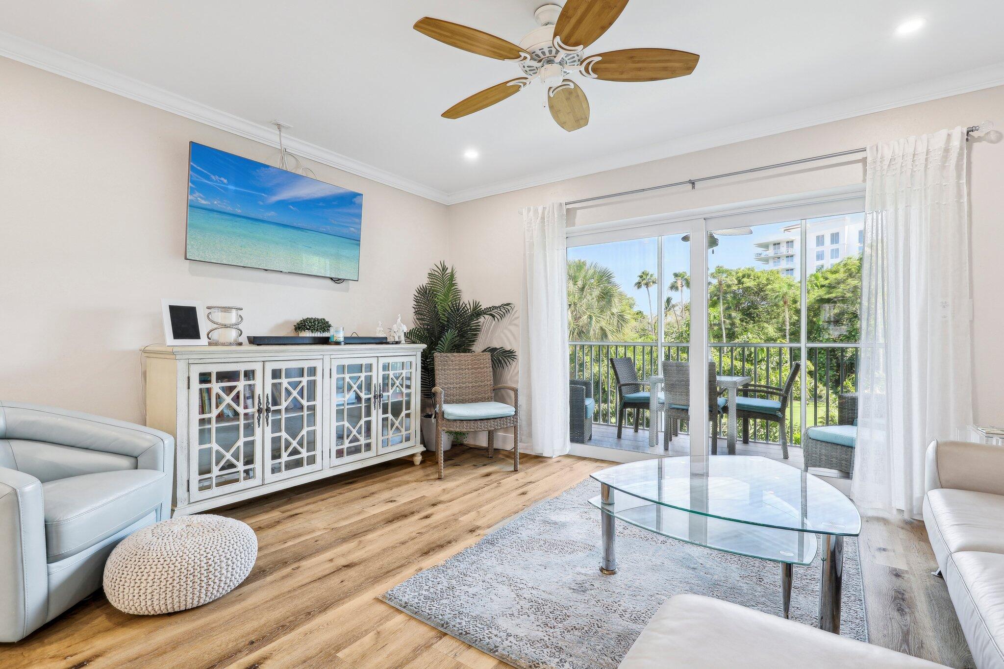 Boca Raton, Florida, 33432, United States, 2 Bedrooms Bedrooms, ,2 BathroomsBathrooms,Residential,For Sale,1826593