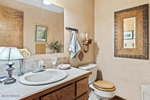 Yakima, Washington, 98903, United States, 3 Bedrooms Bedrooms, ,3 BathroomsBathrooms,Residential,For Sale,1846825