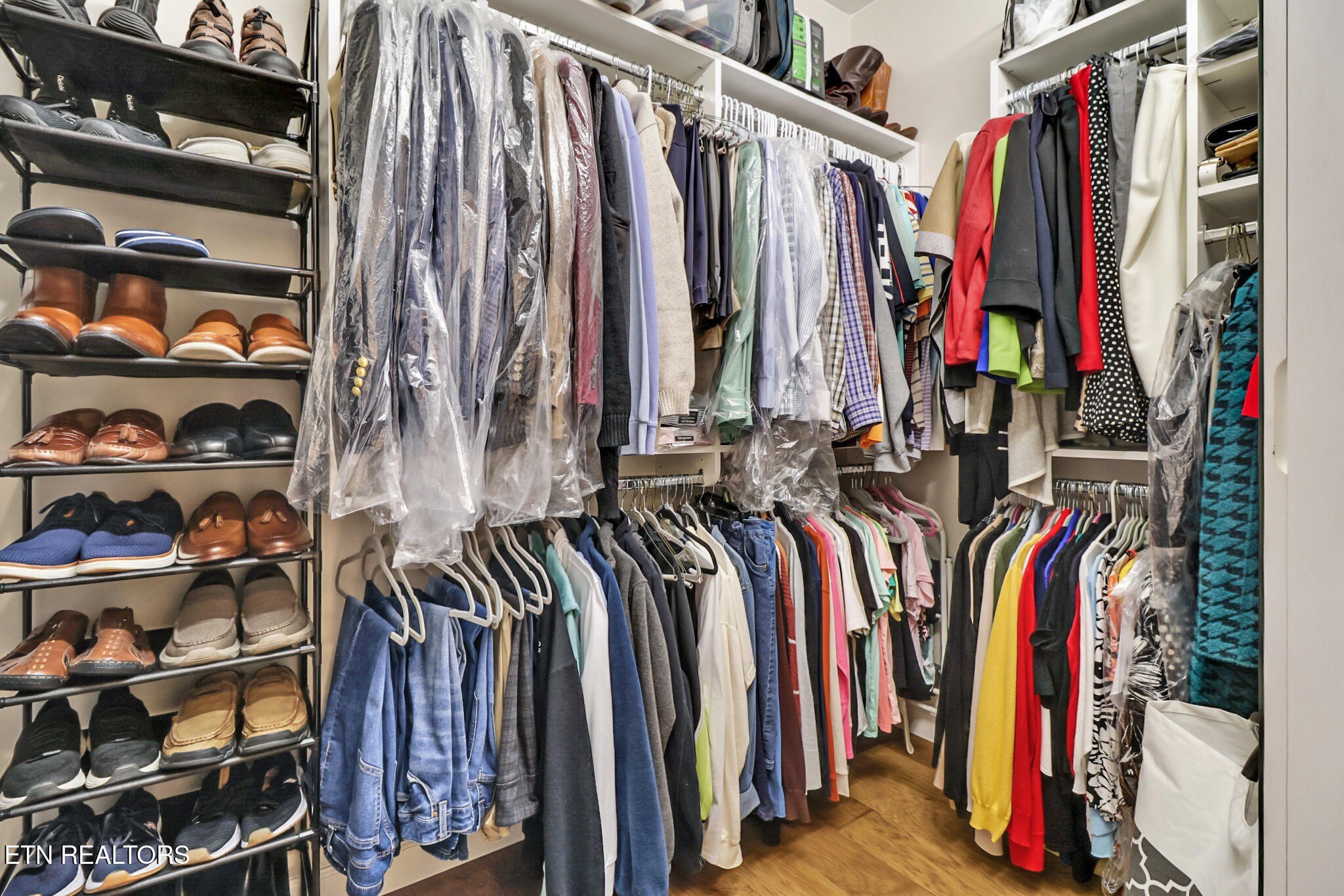 Crossville, Tennessee, 38555, United States, 3 Bedrooms Bedrooms, ,2 BathroomsBathrooms,Residential,For Sale,2008163