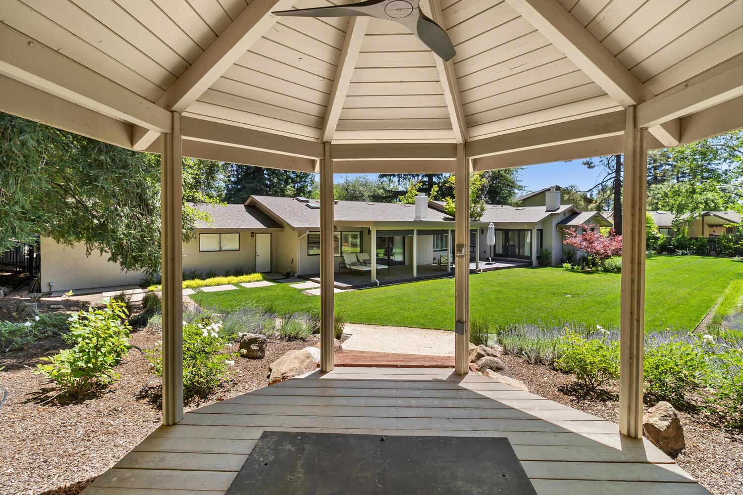 Carmichael, California, 95608, United States, 4 Bedrooms Bedrooms, ,3 BathroomsBathrooms,Residential,For Sale,1986318