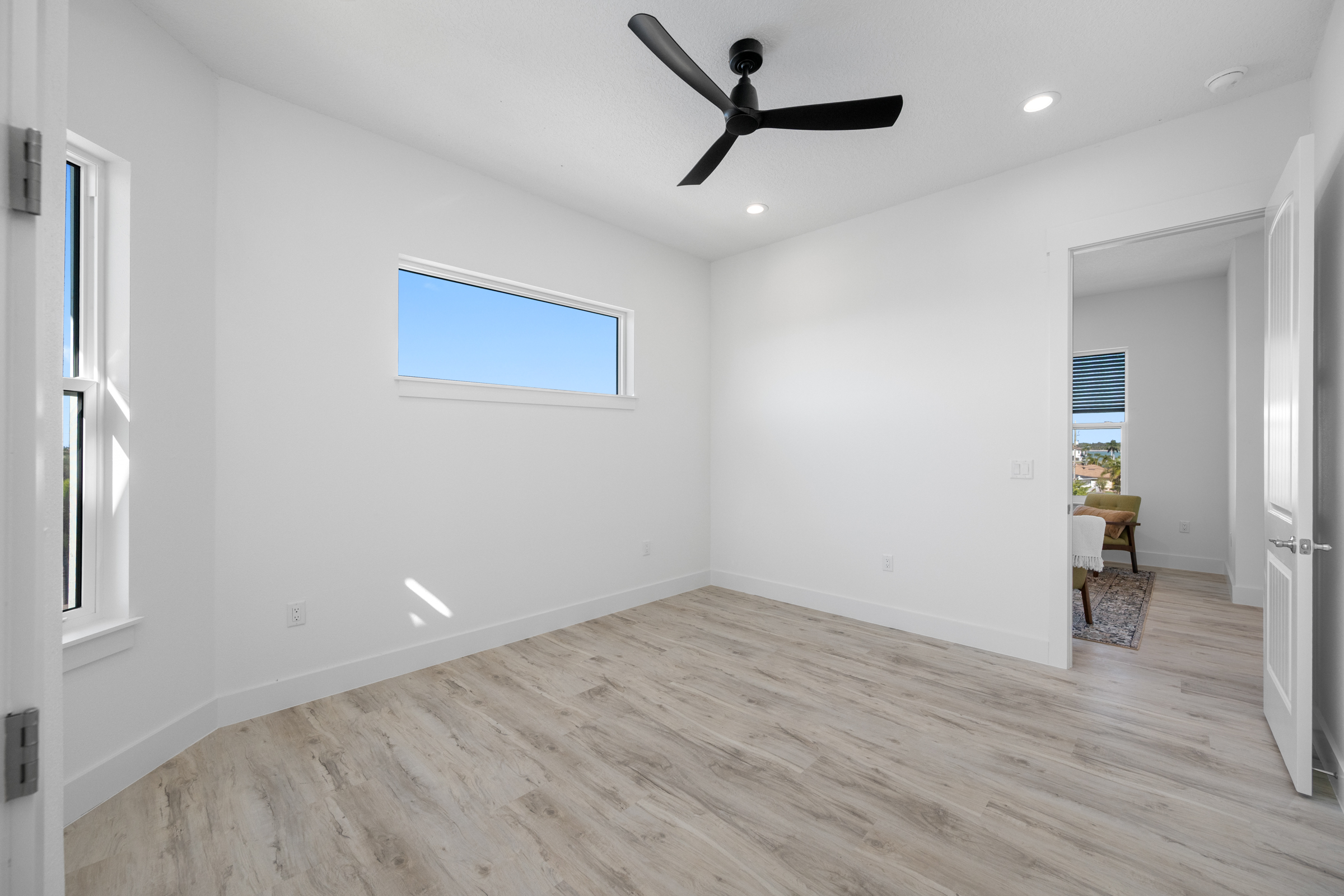 Treasure Island, Florida, 33706, United States, 6 Bedrooms Bedrooms, ,6 BathroomsBathrooms,Residential,For Sale,2032773