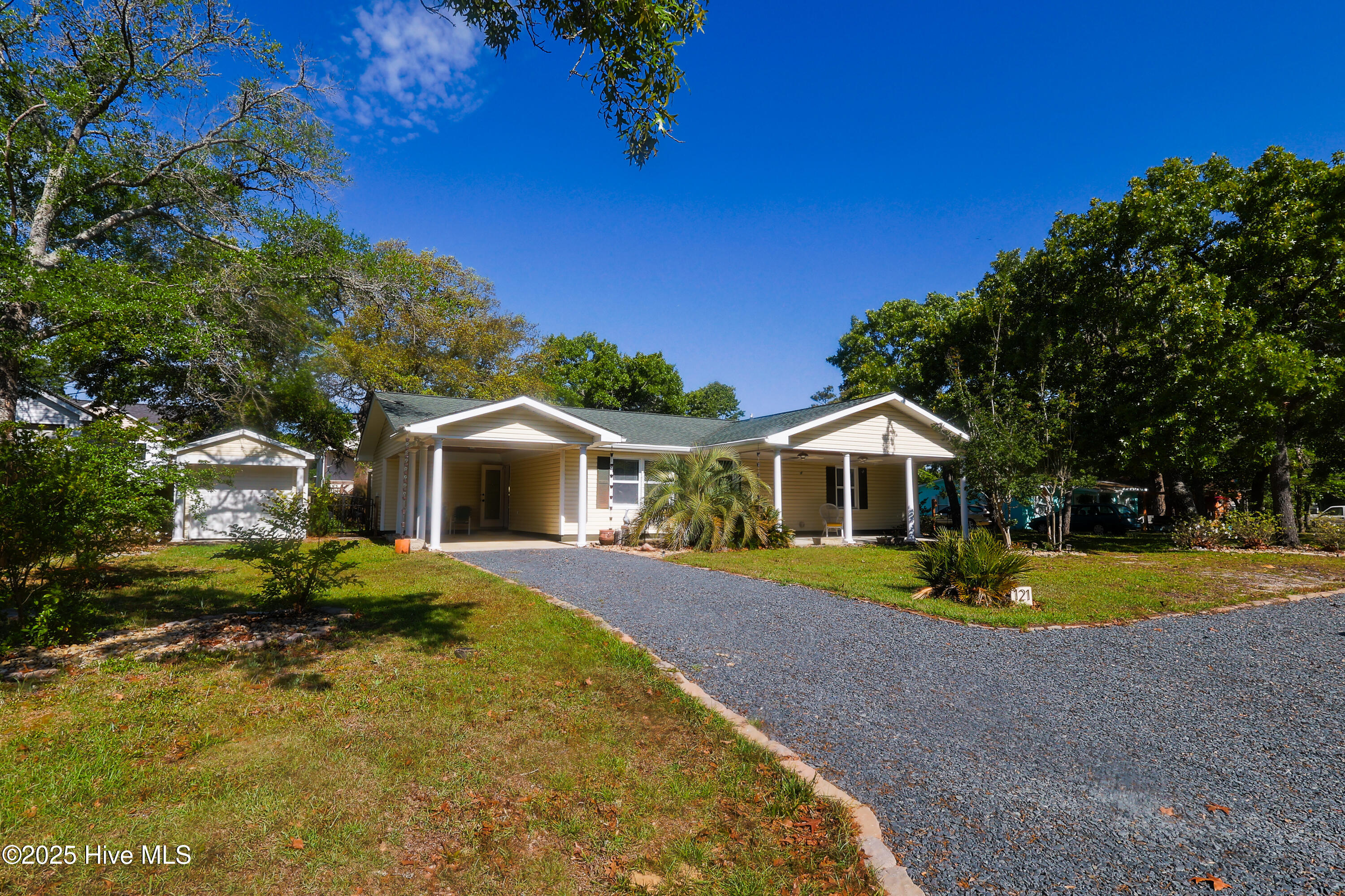 Oak Island, North Carolina, 28465, United States, 2 Bedrooms Bedrooms, ,2 BathroomsBathrooms,Residential,For Sale,1795621