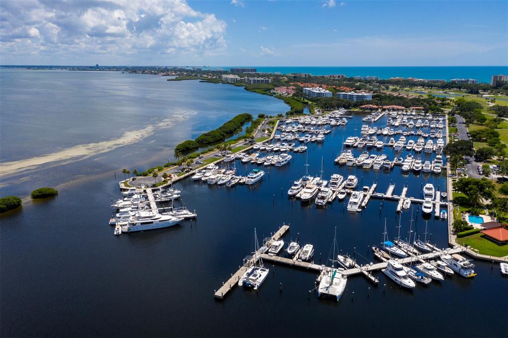Longboat Key, Florida, 34228, United States, 2 Bedrooms Bedrooms, ,3 BathroomsBathrooms,Residential,For Sale,1942168