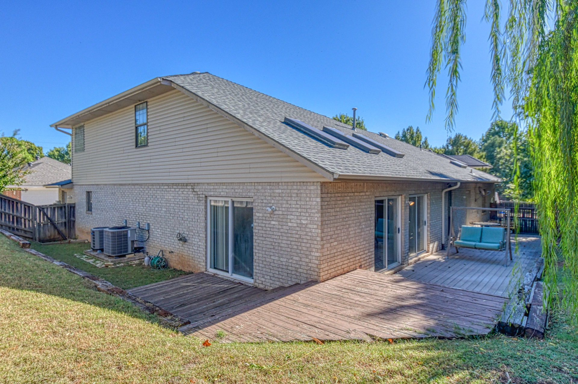 Norman, Oklahoma, 73072, United States, 4 Bedrooms Bedrooms, ,3 BathroomsBathrooms,Residential,For Sale,1967974