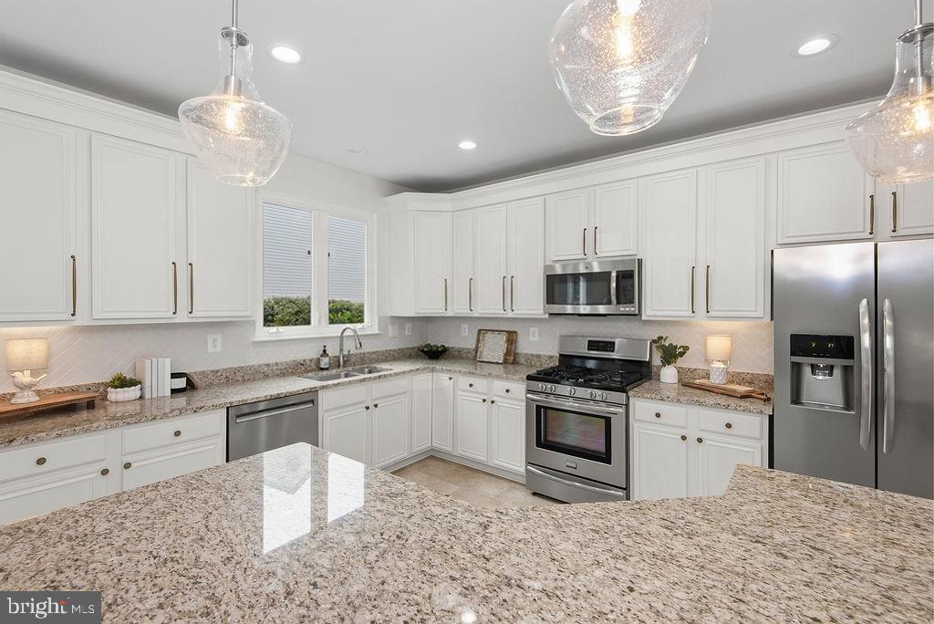 Fairfax, Virginia, 22033, United States, 3 Bedrooms Bedrooms, ,4 BathroomsBathrooms,Residential,For Sale,2048066