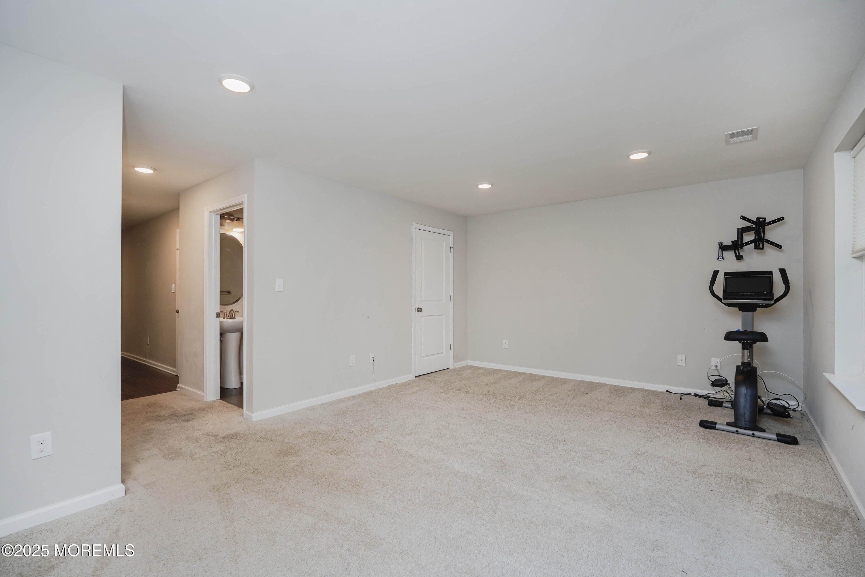 Monroe, New Jersey, 08831, United States, 4 Bedrooms Bedrooms, ,4 BathroomsBathrooms,Residential,For Sale,1766497