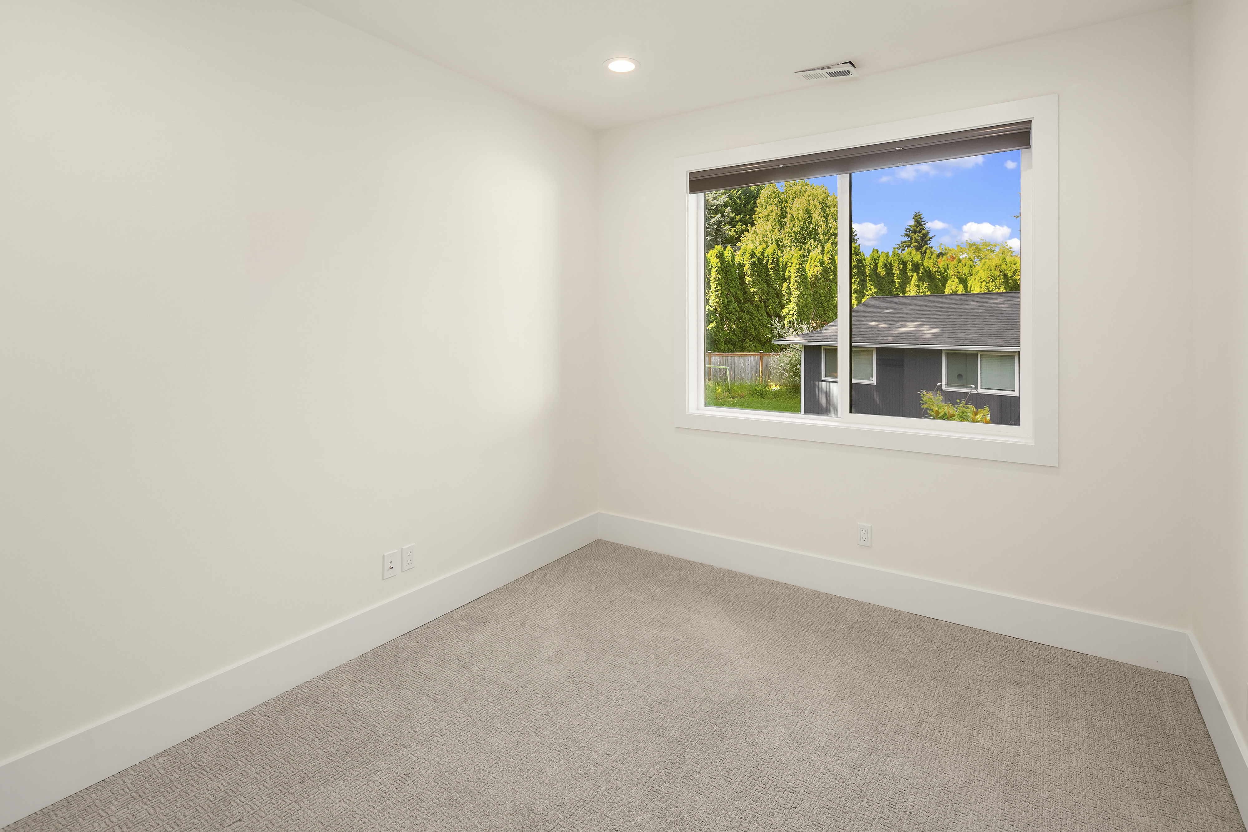  11327 113th Place Northeast, Kirkland, WA 98033 - 物件實景