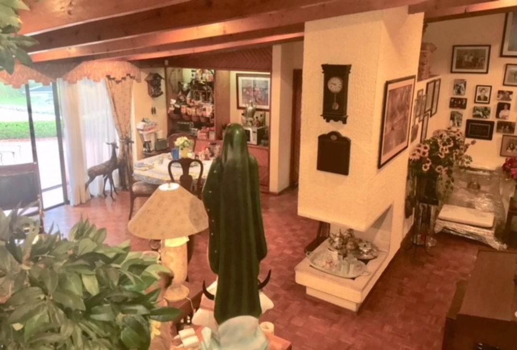 Fuente del Paseo, Huixquilucan, Estado de México, 52788, Mexico, 11 Bedrooms Bedrooms, ,9 BathroomsBathrooms,Residential,For Sale,Fuente del Paseo,1625181