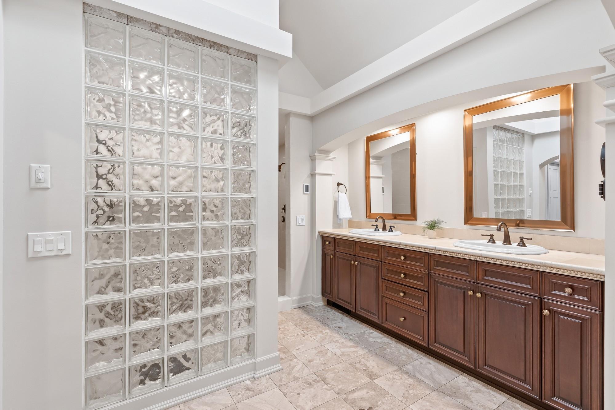 Eden Prairie, Minnesota, 55347, United States, 6 Bedrooms Bedrooms, ,6 BathroomsBathrooms,Residential,For Sale,1902049