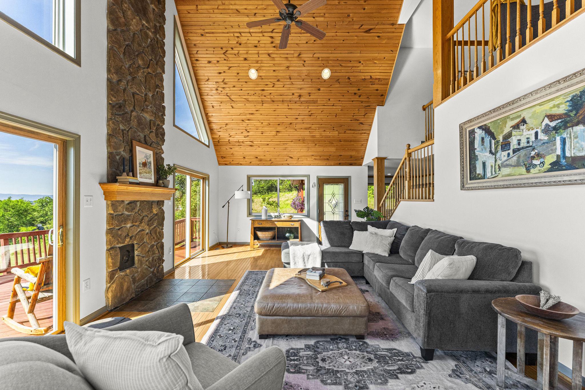  384 Lindamood Lane, Strasburg, VA, 22641 - 物件實景