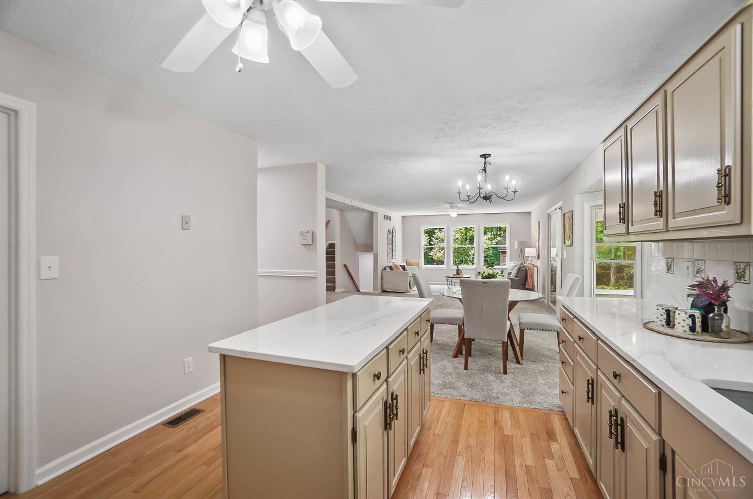 Union Twp, Ohio, 45036, United States, 3 Bedrooms Bedrooms, ,3 BathroomsBathrooms,Residential,For Sale,1848565