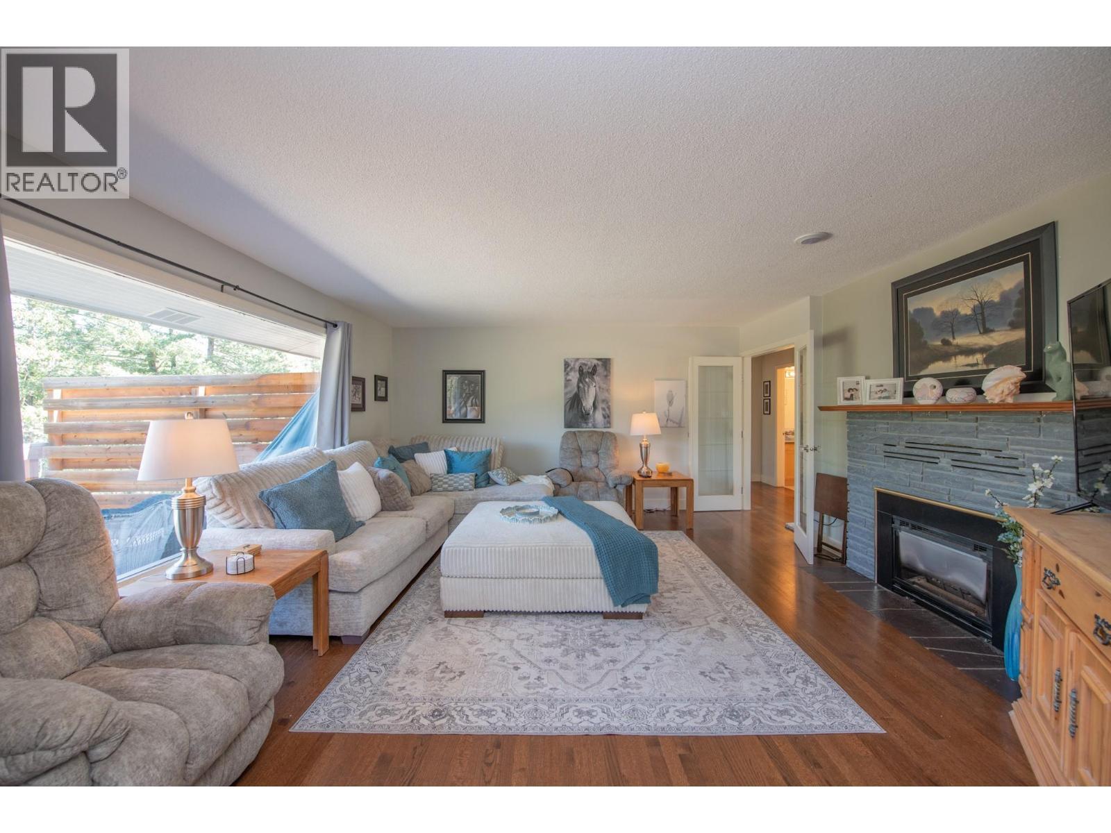 OYAMA, British Columbia, V4V 2C5, CA, 4 Bedrooms Bedrooms, ,2 BathroomsBathrooms,Residential,For Sale,1918800