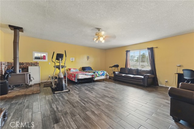 Littlerock, California, 93543, United States, 3 Bedrooms Bedrooms, ,2 BathroomsBathrooms,Residential,For Sale,1921881