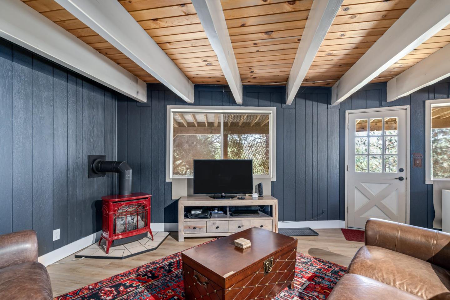 Groveland, California, 95321, United States, 2 Bedrooms Bedrooms, ,3 BathroomsBathrooms,Residential,For Sale,1962373