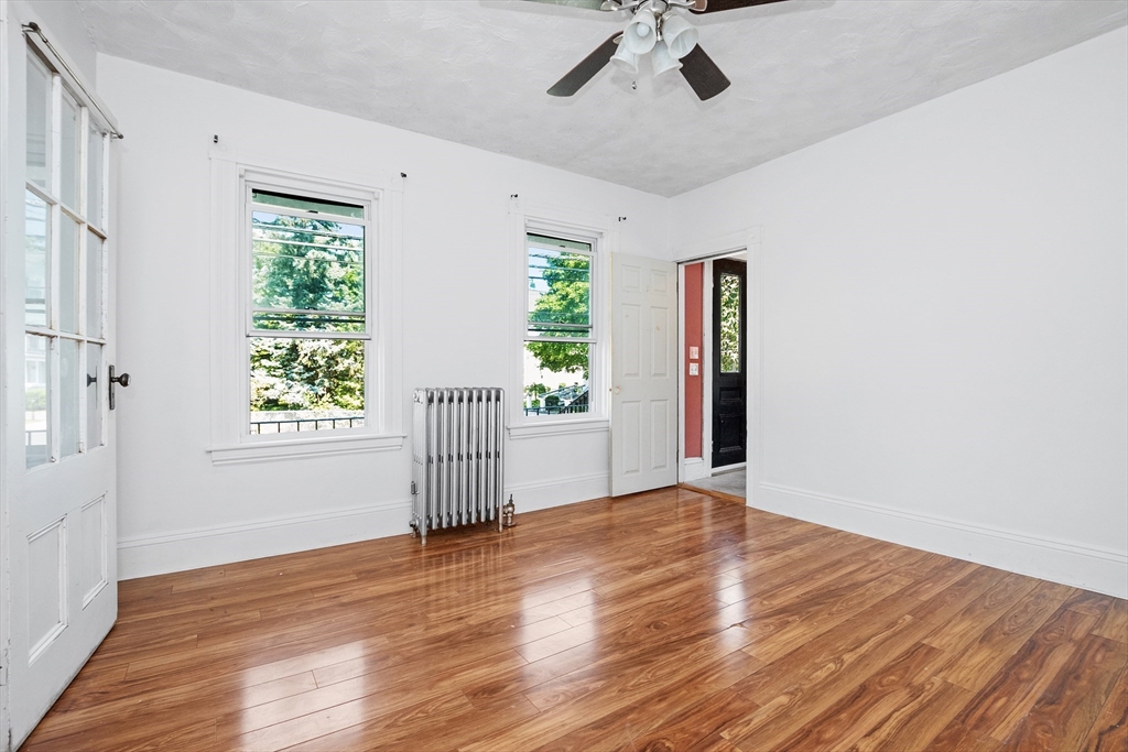 Quincy, Massachusetts, 02169, United States, 4 Bedrooms Bedrooms, ,2 BathroomsBathrooms,Residential,For Sale,1919817