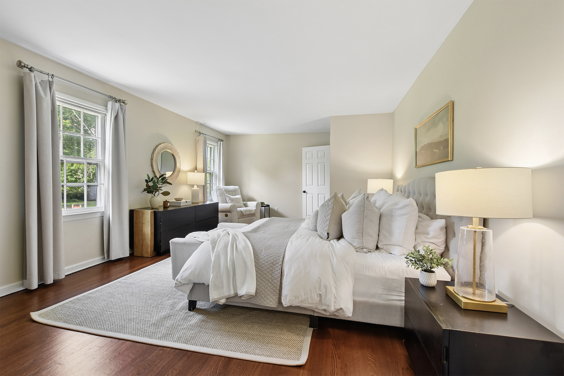  Immaculate Custom Colonial Located on a Traditional Country Setting - 物件實景