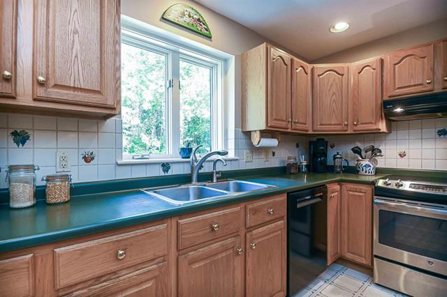 Bow, New Hampshire, 03304, United States, 4 Bedrooms Bedrooms, ,3 BathroomsBathrooms,Residential,For Sale,1900583